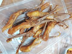 卤鸭舌-蓝精灵饺子店