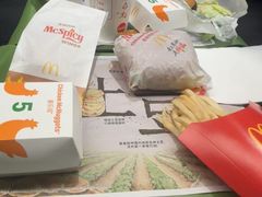 -麦当劳(欢乐谷店)