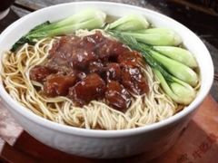 -牛吃草牛肉面(翠柏路店)