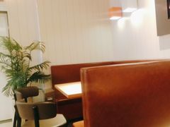 -菲滋意式餐厅(临海银泰店)