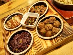 -老阿妈蒙古村·蒙古包·草原文化·歌舞表演(老君堂店)