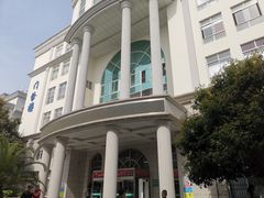 -上海市普陀区中心医院