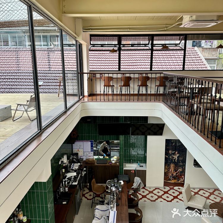 杭州新开！！很美式！！很chil!!