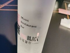 -粉墨特色菜·烧烤音乐酒馆