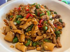 酸萝卜炒鹅肠-椿记烧鹅(叠彩店)