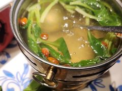 -卢大鲜鱼头捞饭(美利广场店)