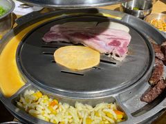 刀鞘五花肉-姜虎东白丁烤肉(恒隆广场店)