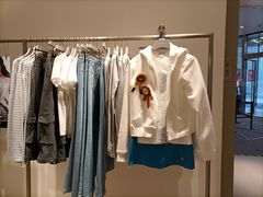 -URBAN REVIVO(西安Momopark店)