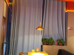 大堂-蜀香三绝·牛蛙·烤鱼·天府炒鸡(安丘泰华店)