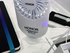 -荣耀授权专卖店(黄浦浙江中路店)