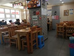 大堂-余丞记川渝面馆(云峰店)