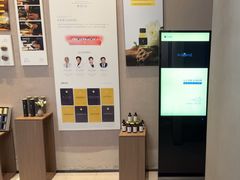 -灸春堂·艾灸·痛症·整脊连锁(之江银泰店)