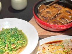 -蝴蝶里·粤菜·点心(滨江龙湖店)