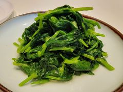清炒豆苗-屋里厢上海菜馆