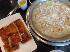 -老来福·非遗酸汤兔(凯旋路店)