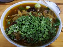 -越洋肖氏老米线(杨家坪店)