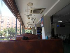 靠窗位-鑫悦楼煎蟹·16年海鲜大排档