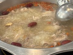 -光头药膳鸡(莱茵小镇店)