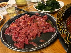 -小志家.野生菌鲜切牦牛肉牛杂火锅