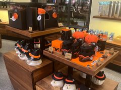 大堂-星巴克(迪士尼小镇店)