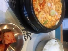 -梨花牛肉汤饭(仁恒伊势丹店)