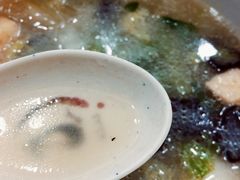 虫子2砂锅-五芳齋(云南南路店)