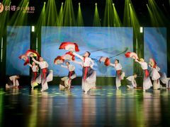 -韵姿少儿舞蹈(北外滩校区)