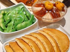 -锅当当铁锅炖烀饼王(长泰广场店)