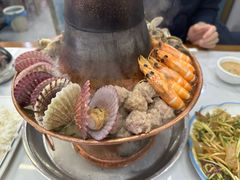 -一口猪海鲜浑锅·东北家常菜