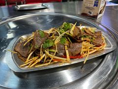 -马路牙子烧烤音乐酒馆(望京店)