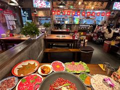 -萍姐火锅·公路夜市(武汉首店)