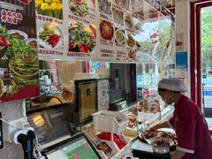 -老鼎万春卤菜(五代传承创始老店)