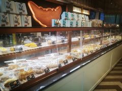 面包甜点陈列柜-牛角村(大族广场店)