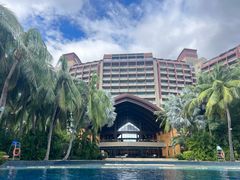 -三亚湾海居铂尔曼度假酒店