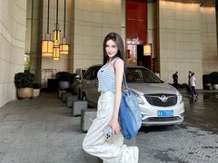 -曼哈顿商业广场(升龙广场店)