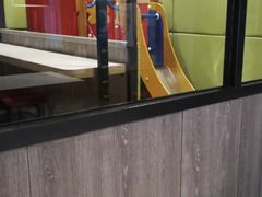 -肯德基(珠峰店)