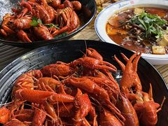 -聚汇三少·龙虾·中餐厅(莫邪路新天地店)