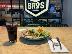 -Moka Bros 摩卡站(西单大悦城店)