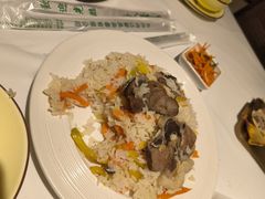 -谷丽羊肉串·新疆鲜货烧烤馆·清真·夜宵(长沙首店)