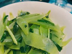 -昱龙大盆牛蛙馆(三兴街总店)