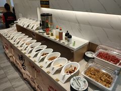 自助调料区-鸿喜牛·潮汕鲜牛肉火锅(海浪湾店)
