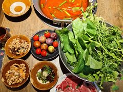 -贵厨酸汤牛肉(小十字店)