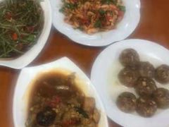 -桃花姐假日酒店·桃花潭土菜馆