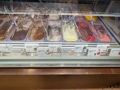 -VENCHI 闻绮(北京国贸商城店)