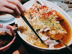 双色鸳鸯鱼头王-望湘园·洞庭渔宴(浦江欢乐颂店)
