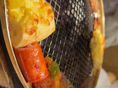 -山焱·炭火自助烤肉(周浦万达店)