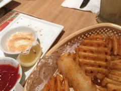 -必胜客(百联又一城店)