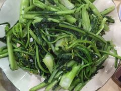 -油田美食农庄
