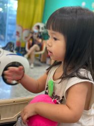 -爆米花儿童美发乐园