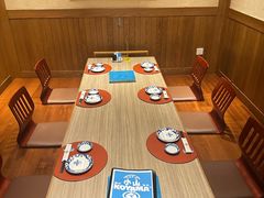 -小山日本料理(兴业太古汇店)